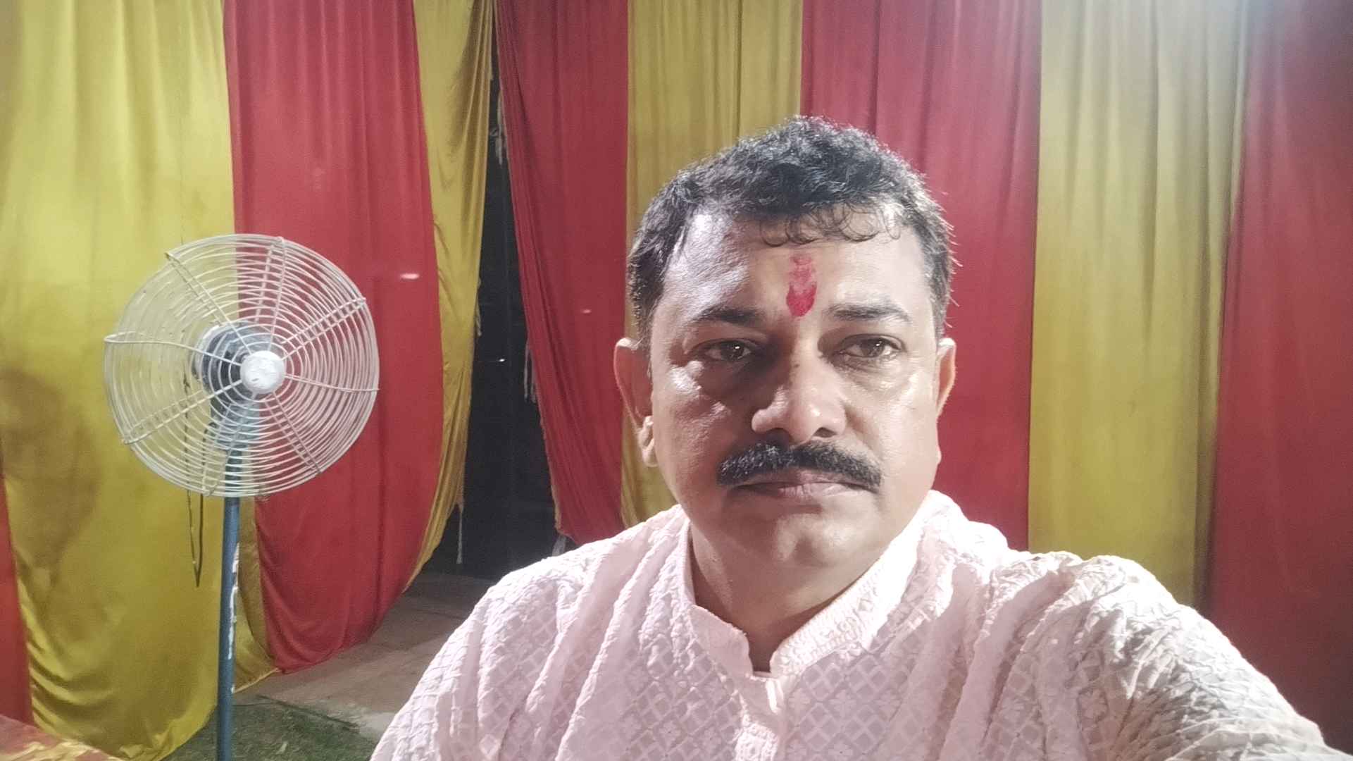 Dr. Vivek Kumar