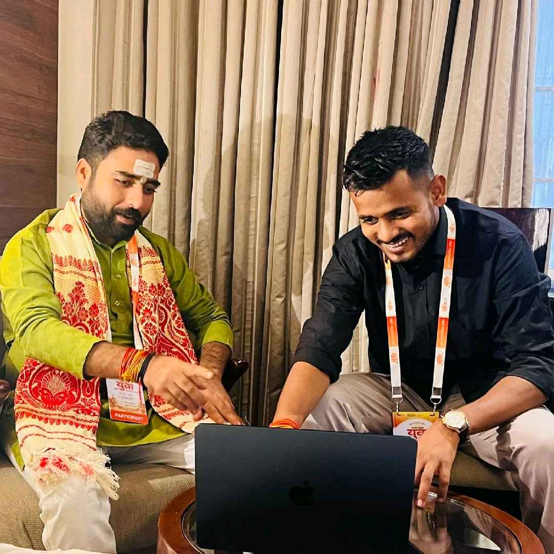 अभिषेक चौरसिया (स्तर 1 - National IT Head)